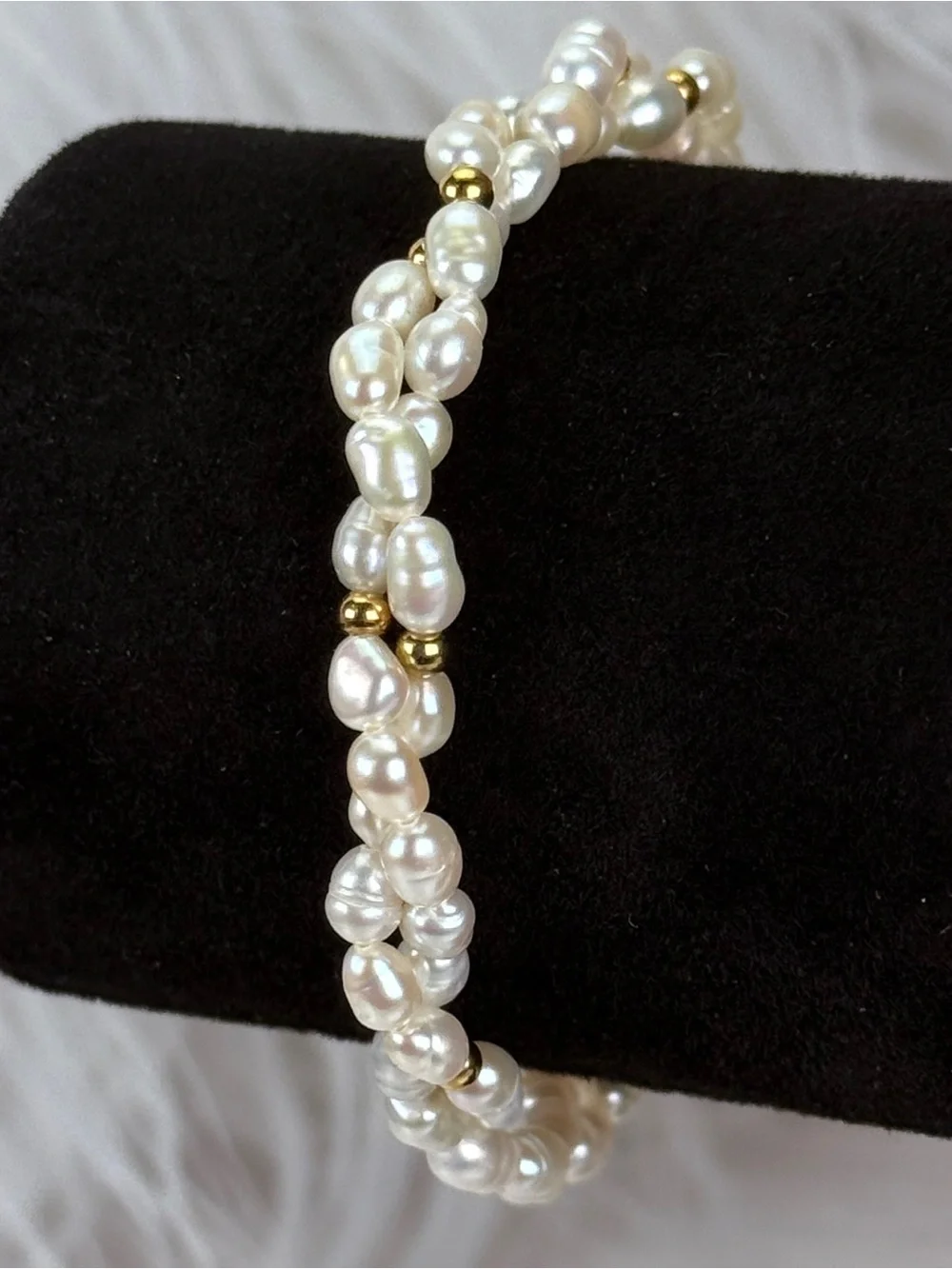 Vintage Avon Faux Pearl and Goldtone twisted Bracelet